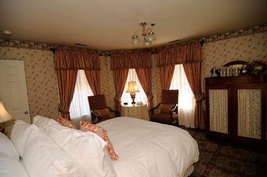 Anna Room with Three Windows Atlantic Hotel