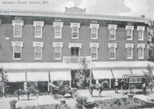 B&W Image Atlantic Hotel Early Century B&W Image Atlantic Hotel Early Century