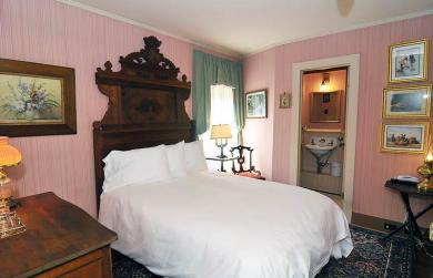 Windsor Room with View of Bathroom Atlantic Hotel