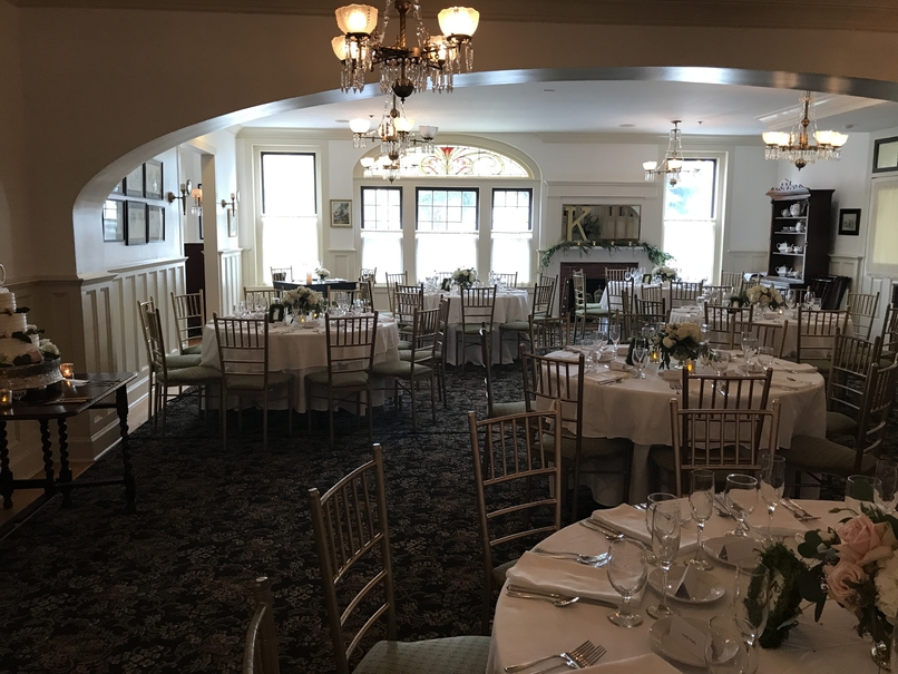room wedding event dining table settings and chairs
